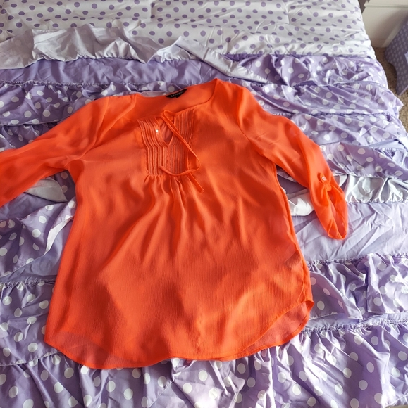 Express shirt - Picture 1 of 3